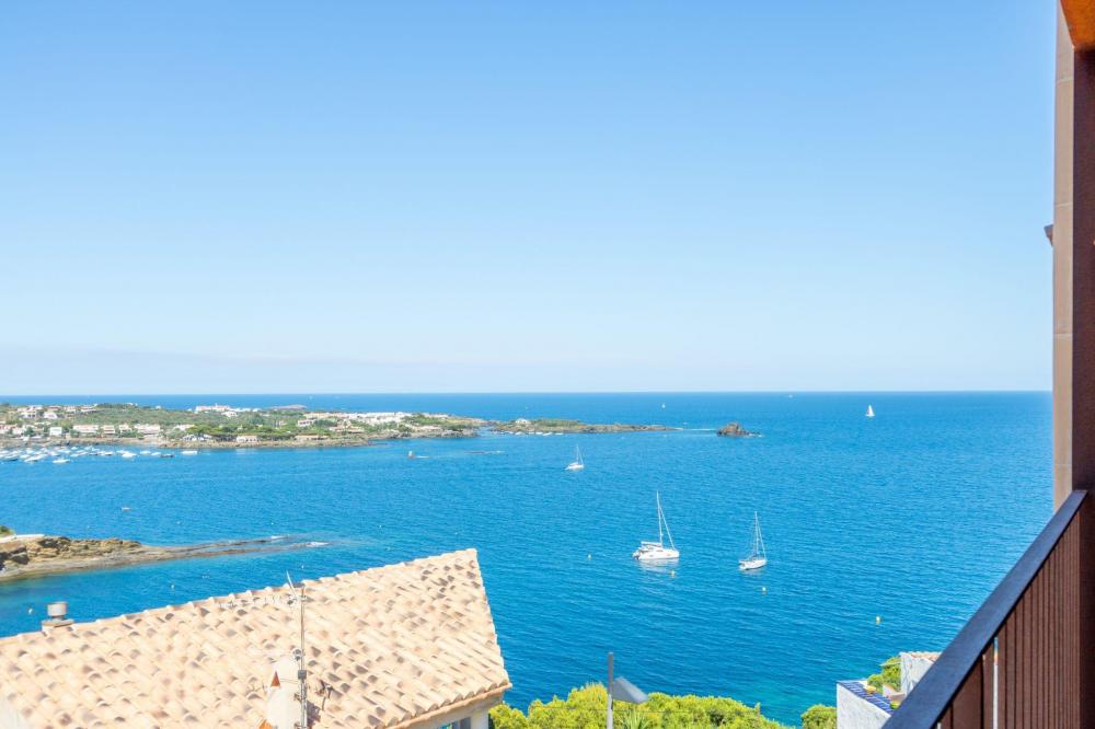EXCLUSIVE CDQS EXCLUSIVE CDQS Casa adosada Cala Nans Cadaqués EXCLUSIVE CDQS EXCLUSIVE CDQS Casa adosada Cala Nans Cadaqués