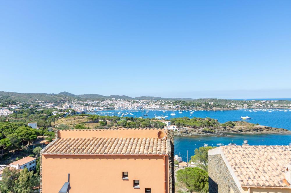 EXCLUSIVE CDQS EXCLUSIVE CDQS Casa adosada Cala Nans Cadaqués EXCLUSIVE CDQS EXCLUSIVE CDQS Casa adosada Cala Nans Cadaqués