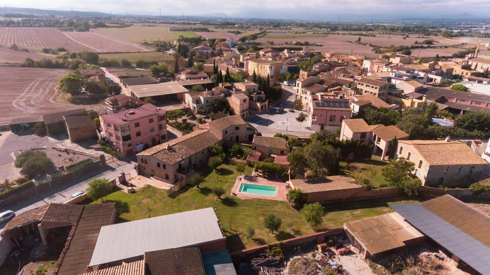 MAS LES CANYES MAS LES CANYES Casa de pueblo  Vilamalla