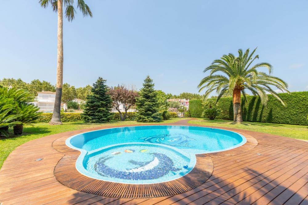 SEGRE SEGRE 34 Casa aislada / Villa Empuriabrava SEGRE SEGRE 34 Casa aislada / Villa Empuriabrava