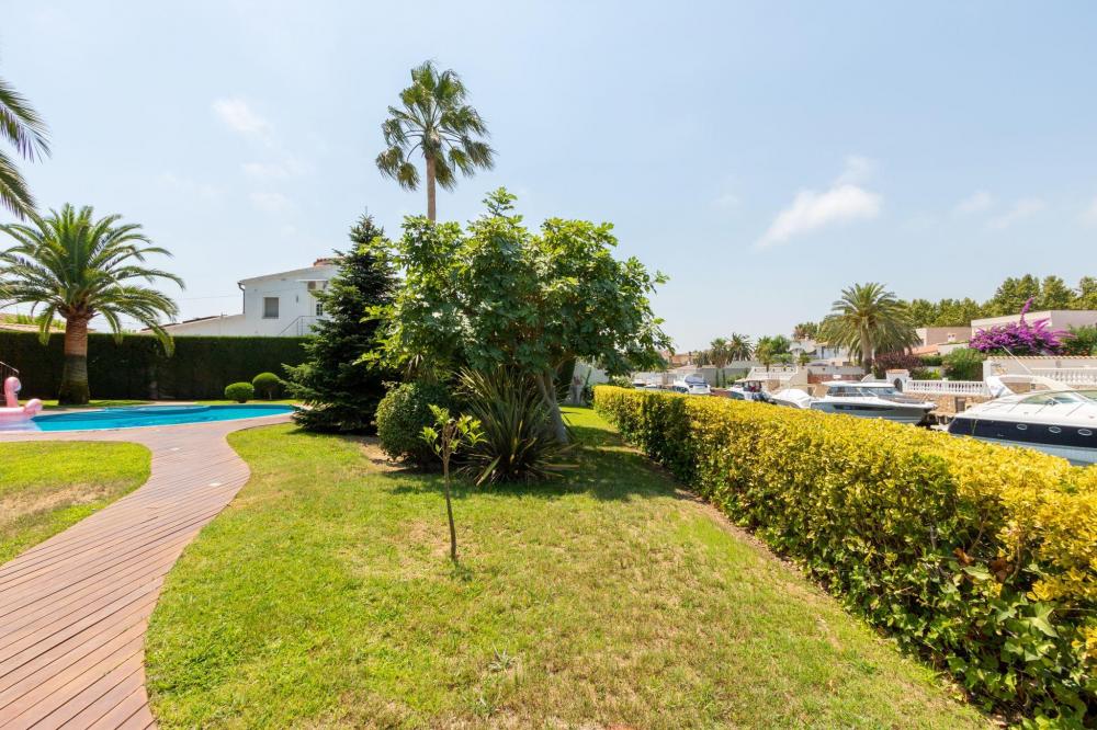 SEGRE SEGRE 34 Casa aislada / Villa Empuriabrava SEGRE SEGRE 34 Casa aislada / Villa Empuriabrava