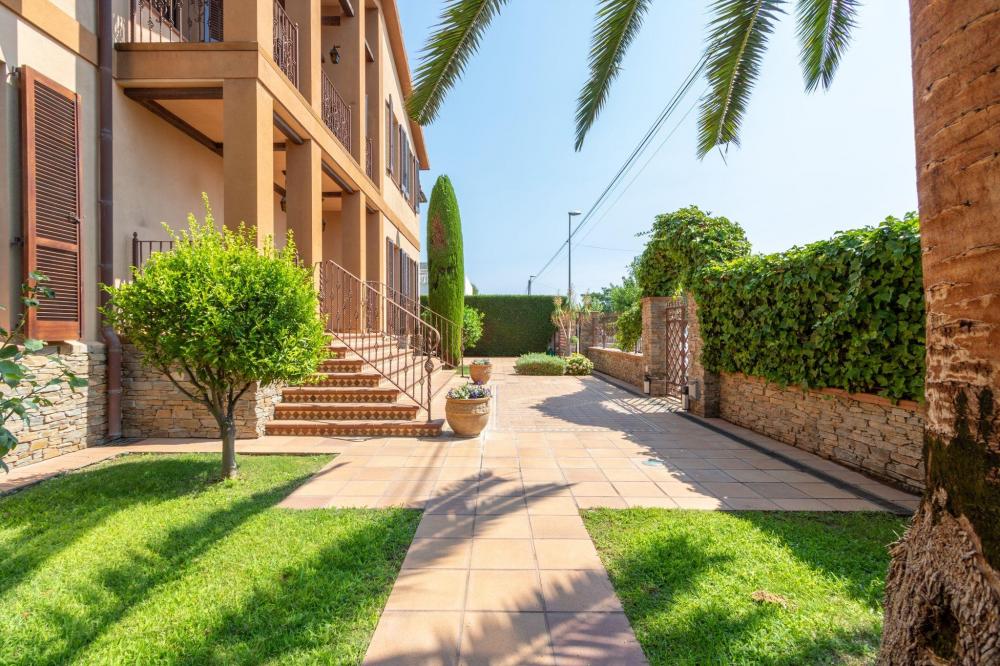 SEGRE SEGRE 34 Casa aislada / Villa Empuriabrava SEGRE SEGRE 34 Casa aislada / Villa Empuriabrava