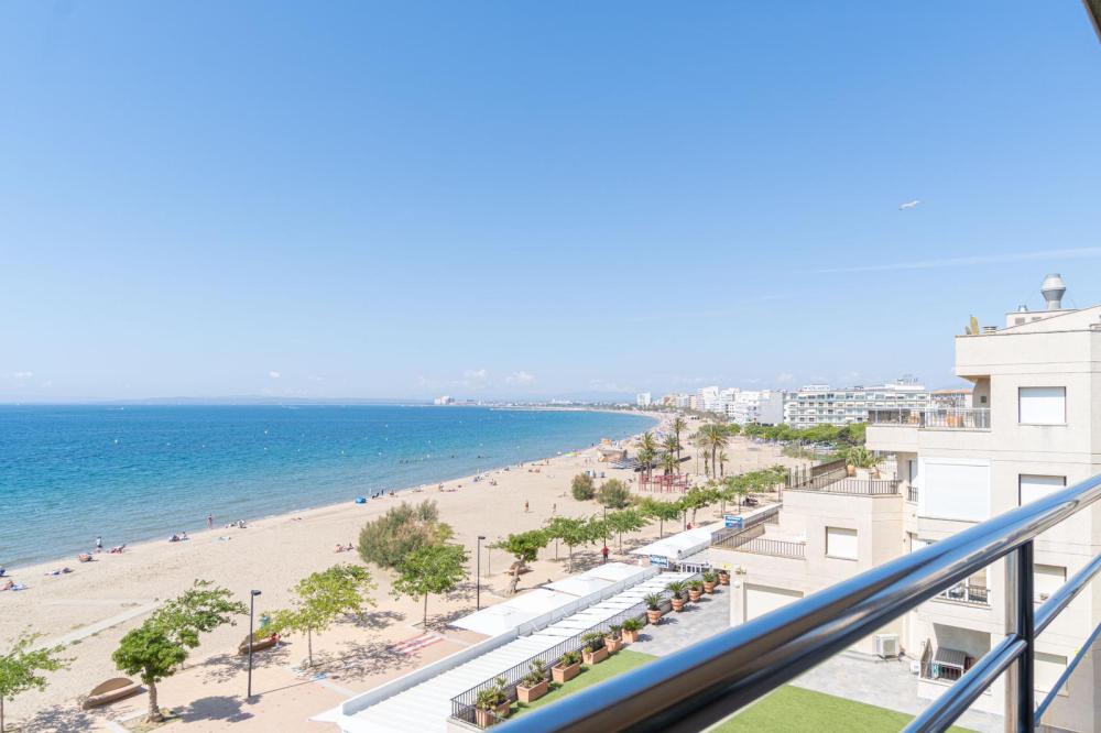 DAVANT MAR 4D DAVANT MAR 4D Piso Salatar Roses DAVANT MAR 4D DAVANT MAR 4D Piso Salatar Roses