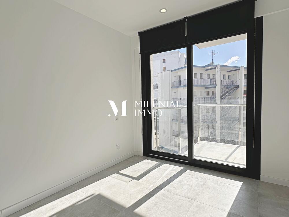 AP-0104 PLL 3-1 Apartamento Salatar Roses