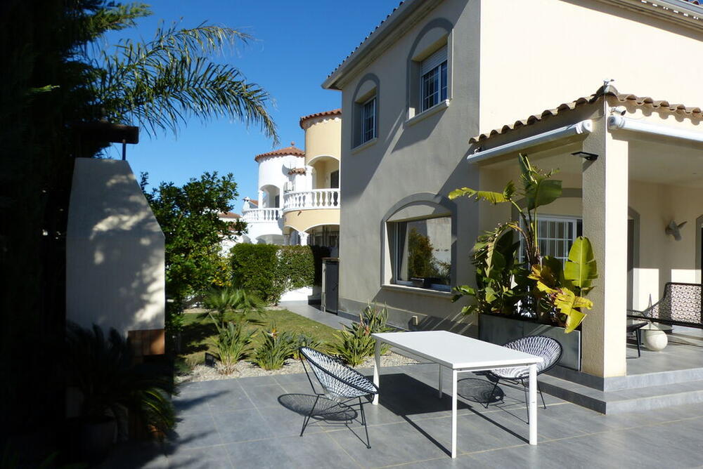 CI-0107 ALBERES Casa aïllada / Villa Alberes Empuriabrava