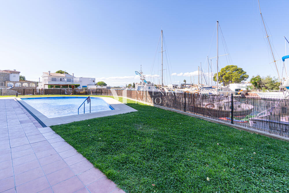 AP-0110 LAS MARINAS Apartamento Roses AP-0110 LAS MARINAS Apartamento Roses