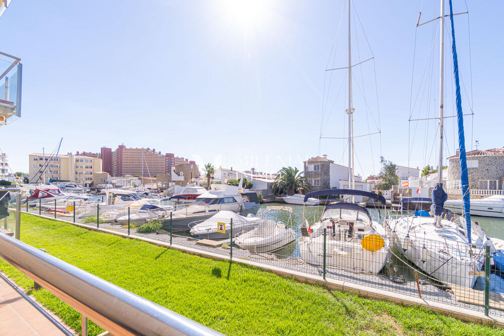 AP-0110 LAS MARINAS Apartamento Roses AP-0110 LAS MARINAS Apartamento Roses