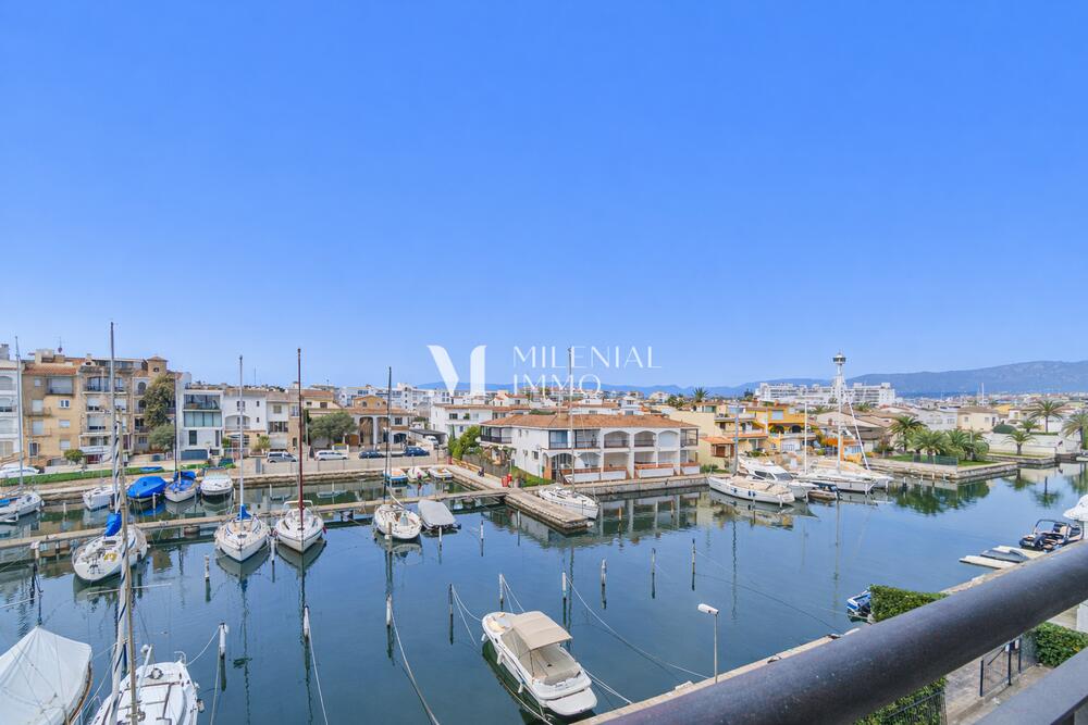B I 347 BAHIA I 347 Apartamento Primera línea Empuriabrava B I 347 BAHIA I 347 Apartamento Primera línea Empuriabrava