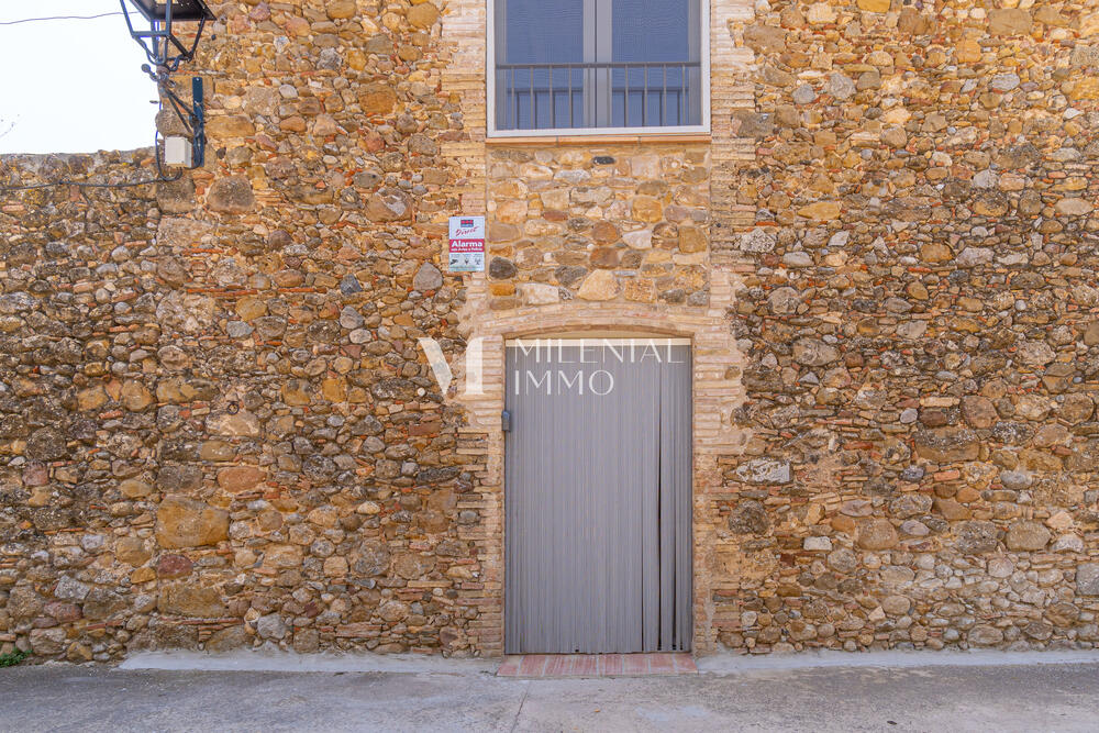 CAN RUNETA CAN RUNETA Casa de pueblo Alt Empordà Cistella CAN RUNETA CAN RUNETA Casa de pueblo Alt Empordà Cistella