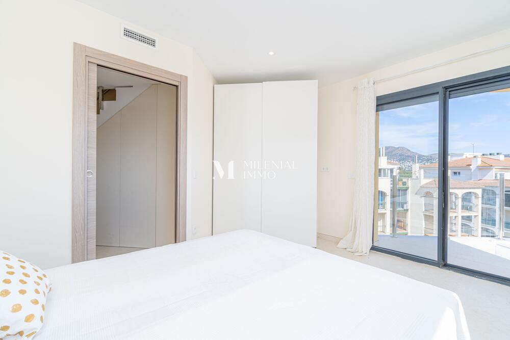 PORT REIG A-1 PORT REIG ATICO 5 Appartement  Roses