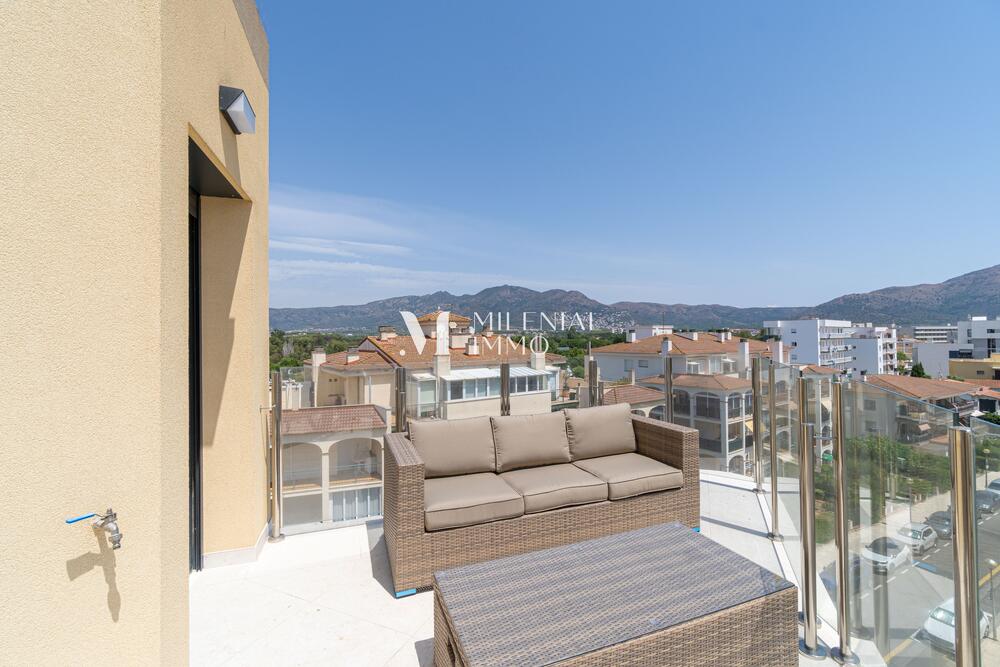 PORT REIG A-1 PORT REIG ATICO 5 Appartement  Roses