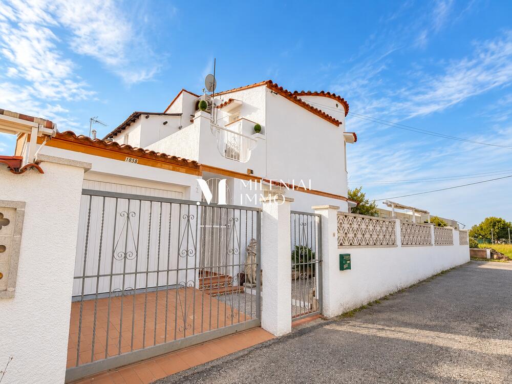 CI-PUIG-C CASA IND PUIGMAL C 186B Casa aislada / Villa Empuriabrava CI-PUIG-C CASA IND PUIGMAL C 186B Casa aislada / Villa Empuriabrava