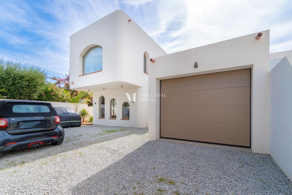 CI-SEGRE SEGRE 24 A Casa aislada / Villa Empuriabrava CI-SEGRE SEGRE 24 A Casa aislada / Villa Empuriabrava