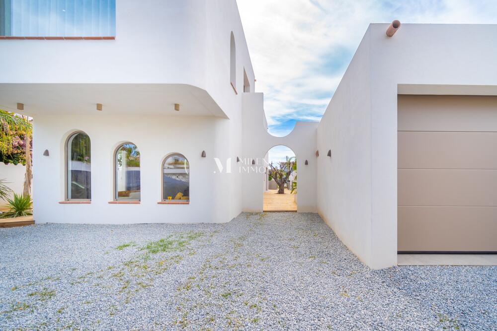 CI-SEGRE SEGRE 24 A Casa aislada / Villa Empuriabrava CI-SEGRE SEGRE 24 A Casa aislada / Villa Empuriabrava