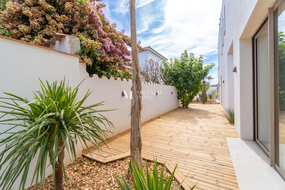 CI-SEGRE SEGRE 24 A Casa aislada / Villa Empuriabrava CI-SEGRE SEGRE 24 A Casa aislada / Villa Empuriabrava
