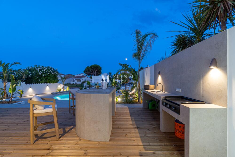 CI-SEGRE SEGRE 24 A Casa aislada / Villa Empuriabrava CI-SEGRE SEGRE 24 A Casa aislada / Villa Empuriabrava