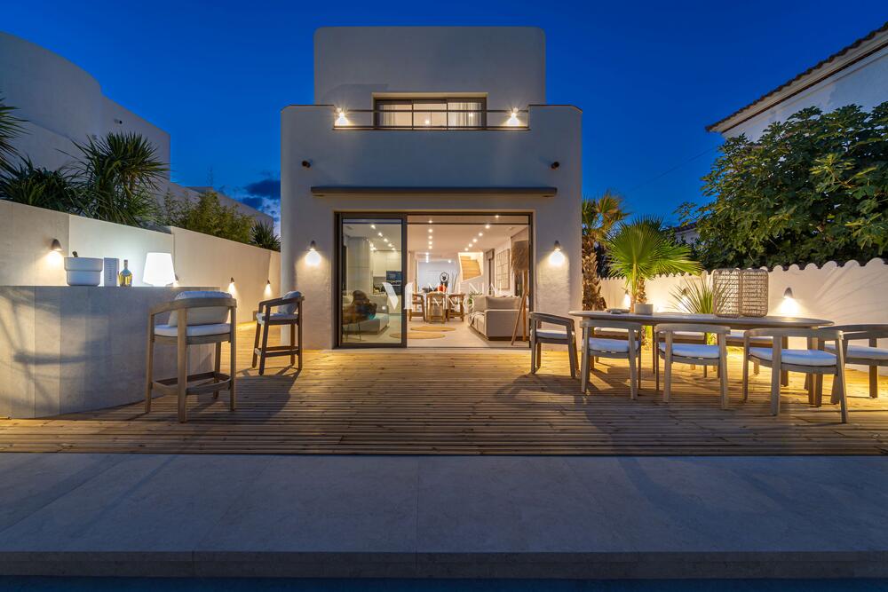 CI-SEGRE SEGRE 24 A Casa aislada / Villa Empuriabrava CI-SEGRE SEGRE 24 A Casa aislada / Villa Empuriabrava
