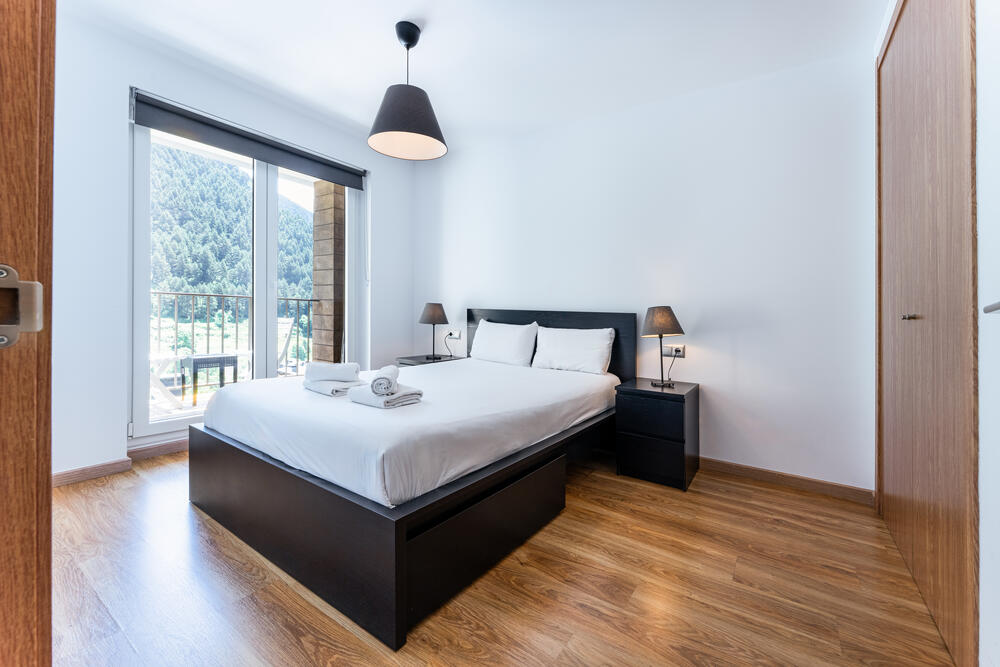elbosque Apartamento moderno en Arinsal 4PAX a pie de pistas, balcón con vistas y parking, HUT4-005785 Apartamento Arinsal elbosque Apartamento moderno en Arinsal 4PAX a pie de pistas, balcón con vistas y parking, HUT4-005785 Apartamento Arinsal