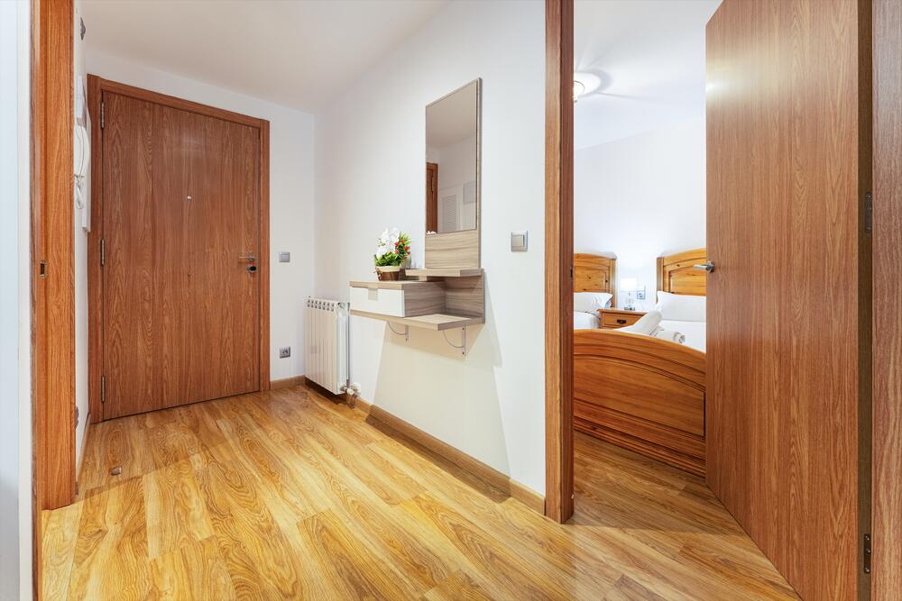 elriu Apartamento moderno en Arinsal 6PAX a pie de pistas I Balcón con vistas y parking, HUT4-007427 Apartamento Arinsal elriu Apartamento moderno en Arinsal 6PAX a pie de pistas I Balcón con vistas y parking, HUT4-007427 Apartamento Arinsal