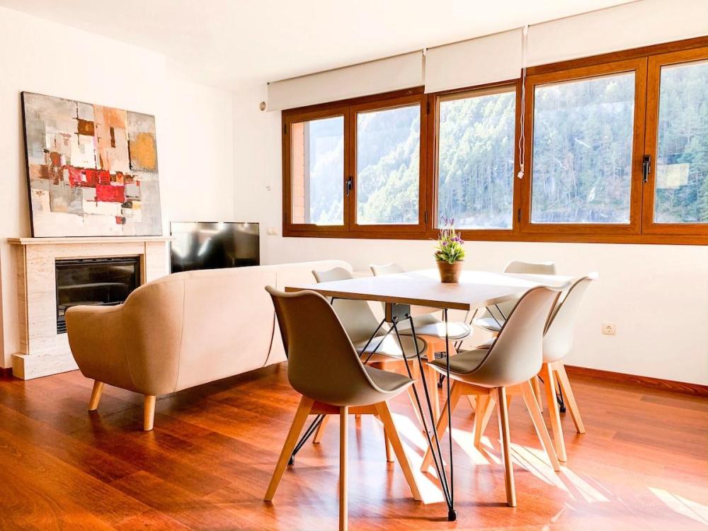 367640 Apartamento moderno BH ESTANYO, vistas a Arinsal Apartamento  Mas de Ribafeta