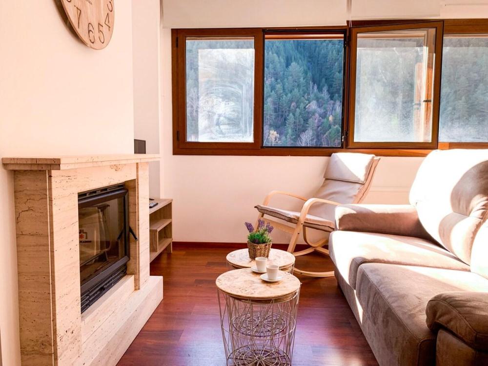 367640 Apartamento moderno BH ESTANYO, vistas a Arinsal Apartamento Mas de Ribafeta 367640 Apartamento moderno BH ESTANYO, vistas a Arinsal Apartamento Mas de Ribafeta
