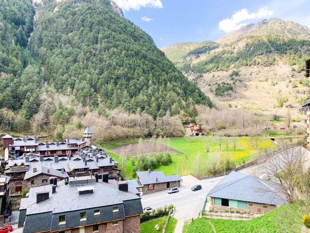 367640 Apartamento moderno BH ESTANYO, vistas a Arinsal Apartamento Mas de Ribafeta 367640 Apartamento moderno BH ESTANYO, vistas a Arinsal Apartamento Mas de Ribafeta