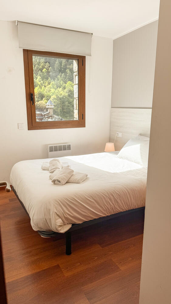 perafita Apartamento Moderno en Arinsal 5PAX I Ideal grupo o familia, Parking, Pet friendly Apartamento Arinsal perafita Apartamento Moderno en Arinsal 5PAX I Ideal grupo o familia, Parking, Pet friendly Apartamento Arinsal