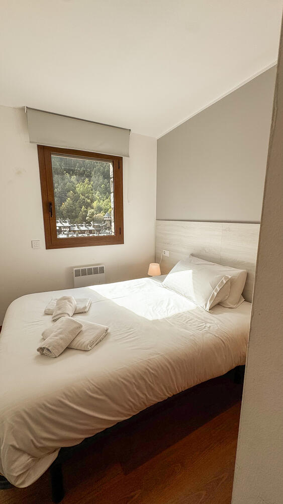 perafita Apartamento Moderno en Arinsal 5PAX I Ideal grupo o familia, Parking, Pet friendly Apartamento Arinsal perafita Apartamento Moderno en Arinsal 5PAX I Ideal grupo o familia, Parking, Pet friendly Apartamento Arinsal