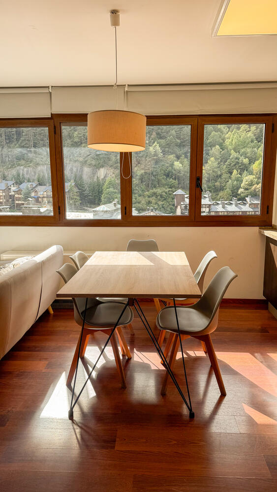 perafita Apartamento Moderno en Arinsal 5PAX I Ideal grupo o familia, Parking, Pet friendly Apartamento Arinsal perafita Apartamento Moderno en Arinsal 5PAX I Ideal grupo o familia, Parking, Pet friendly Apartamento Arinsal