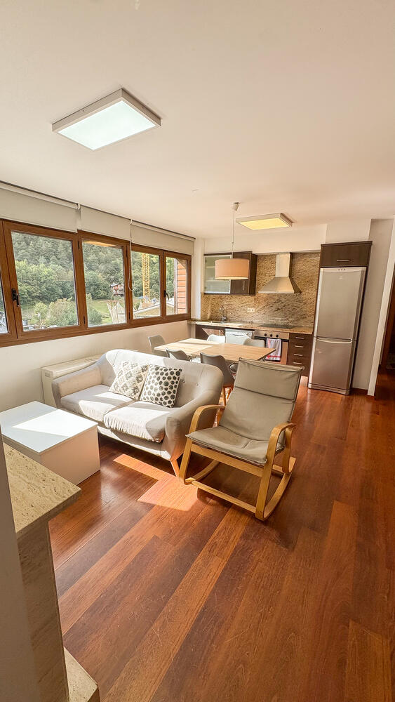 perafita Apartamento Moderno en Arinsal 5PAX I Ideal grupo o familia, Parking, Pet friendly Apartamento Arinsal perafita Apartamento Moderno en Arinsal 5PAX I Ideal grupo o familia, Parking, Pet friendly Apartamento Arinsal