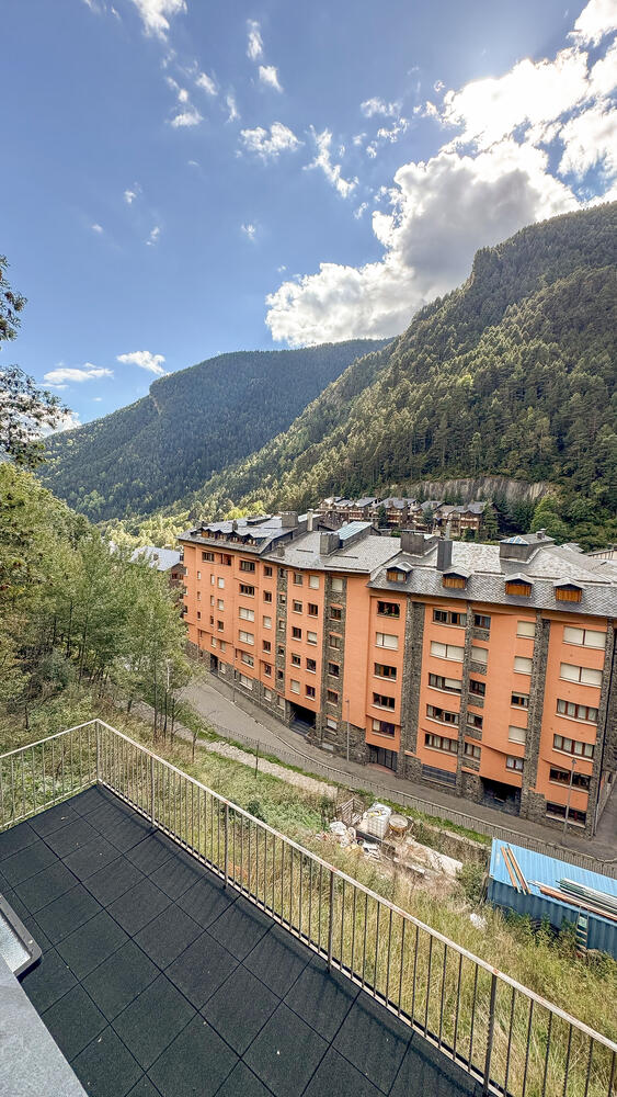 perafita Apartamento Moderno en Arinsal 5PAX I Ideal grupo o familia, Parking, Pet friendly Apartamento Arinsal perafita Apartamento Moderno en Arinsal 5PAX I Ideal grupo o familia, Parking, Pet friendly Apartamento Arinsal