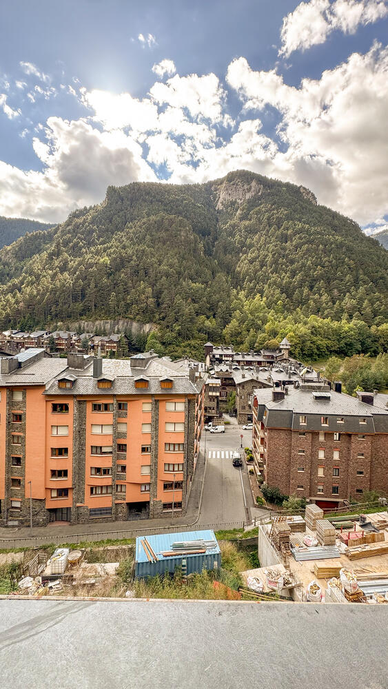 perafita Apartamento Moderno en Arinsal 5PAX I Ideal grupo o familia, Parking, Pet friendly Apartamento Arinsal perafita Apartamento Moderno en Arinsal 5PAX I Ideal grupo o familia, Parking, Pet friendly Apartamento Arinsal