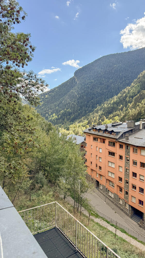 perafita Apartamento Moderno en Arinsal 5PAX I Ideal grupo o familia, Parking, Pet friendly Apartamento Arinsal perafita Apartamento Moderno en Arinsal 5PAX I Ideal grupo o familia, Parking, Pet friendly Apartamento Arinsal