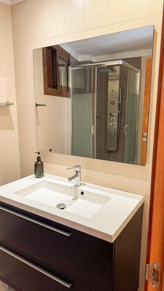 perafita Apartamento Moderno en Arinsal 5PAX I Ideal grupo o familia, Parking, Pet friendly Apartamento Arinsal perafita Apartamento Moderno en Arinsal 5PAX I Ideal grupo o familia, Parking, Pet friendly Apartamento Arinsal