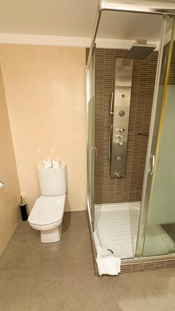 perafita Apartamento Moderno en Arinsal 5PAX I Ideal grupo o familia, Parking, Pet friendly Apartamento Arinsal perafita Apartamento Moderno en Arinsal 5PAX I Ideal grupo o familia, Parking, Pet friendly Apartamento Arinsal
