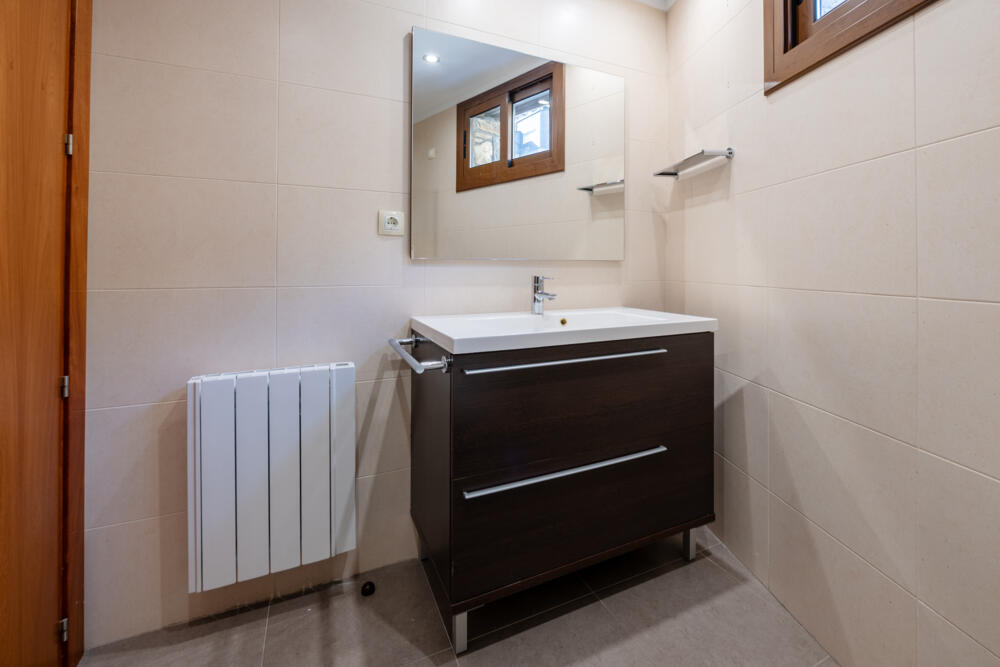 picnegre ¡Moderno familiar en Arinsal! 4Pax Parking PN Apartamento Mas de Ribafeta picnegre ¡Moderno familiar en Arinsal! 4Pax Parking PN Apartamento Mas de Ribafeta