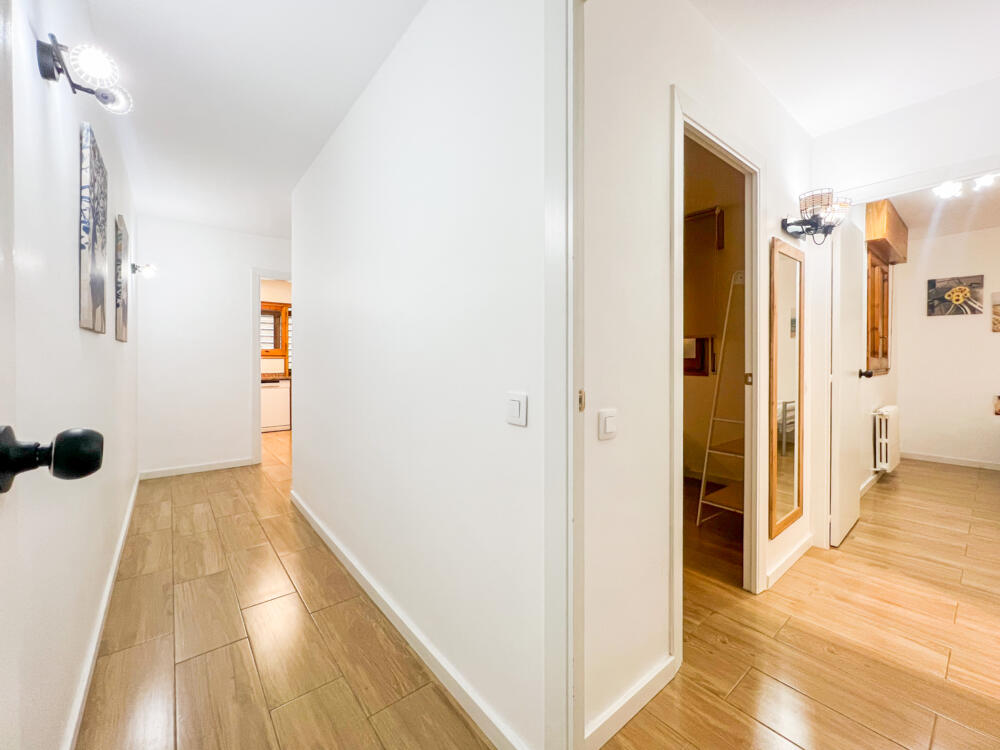 centralpark ¡Centro, Av Carlemany! 6Pax + Parking Apartamento  Escaldes-Engordany