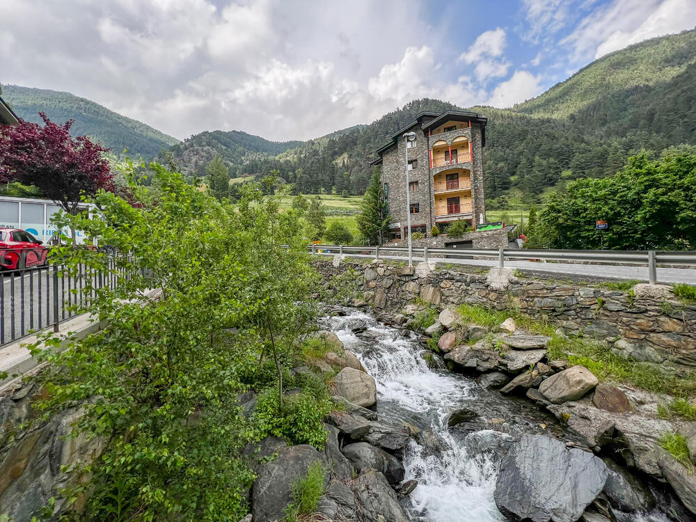 gineu ¡Moderno a pié de pistas Arinsal! 4Pax, Pk GN Apartamento Arinsal gineu ¡Moderno a pié de pistas Arinsal! 4Pax, Pk GN Apartamento Arinsal