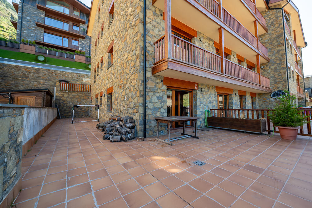 rossinyol ¡Rustico con vistas a el Tarterl! 6Pax, Pk RN Apartamento El Tarter rossinyol ¡Rustico con vistas a el Tarterl! 6Pax, Pk RN Apartamento El Tarter