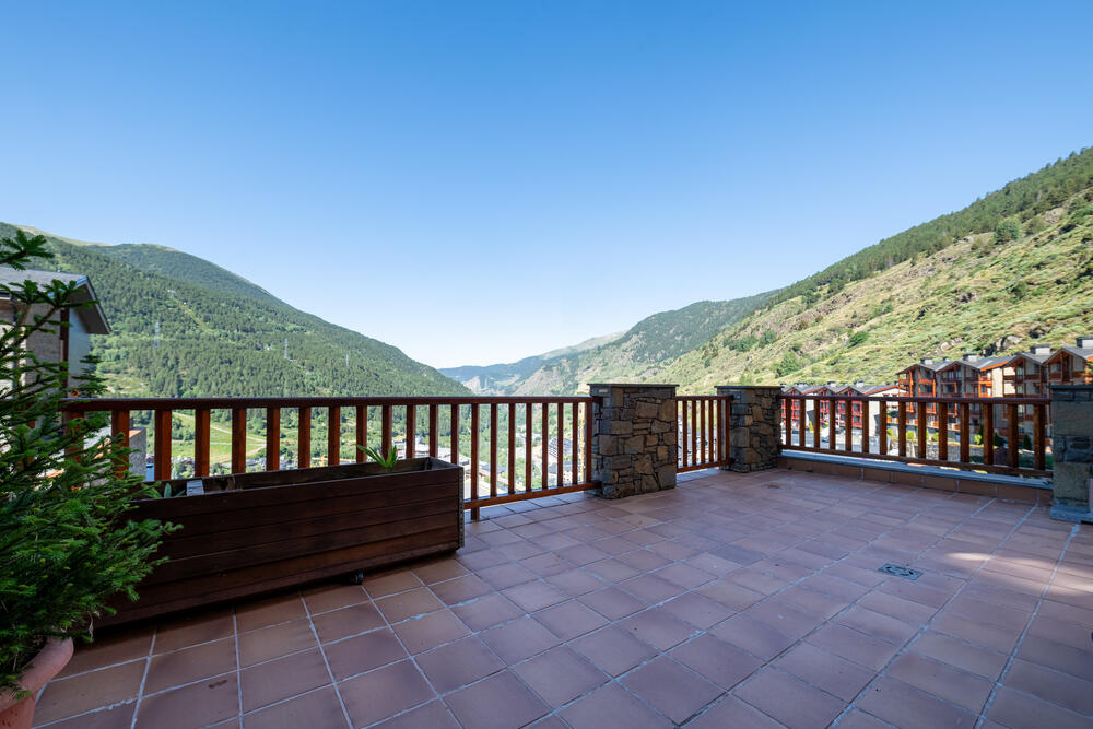rossinyol ¡Rustico con vistas a el Tarterl! 6Pax, Pk RN Apartamento El Tarter rossinyol ¡Rustico con vistas a el Tarterl! 6Pax, Pk RN Apartamento El Tarter