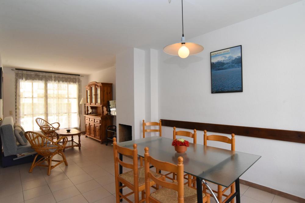 Ducat 13-III 13-III Apartment  Escala (L')