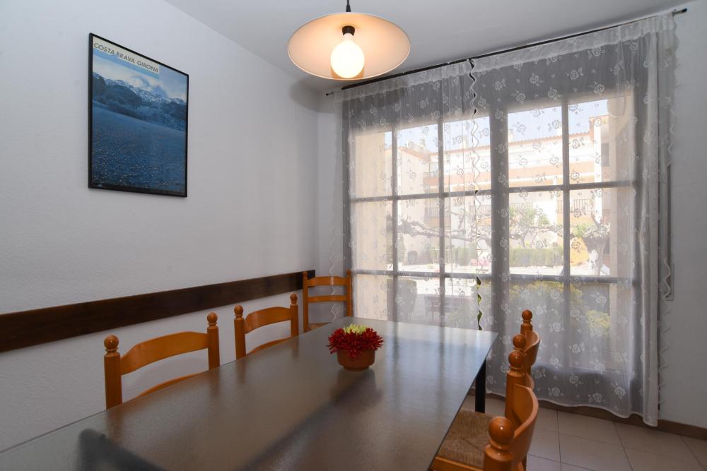 Ducat 13-III 13-III Apartment  Escala (L')