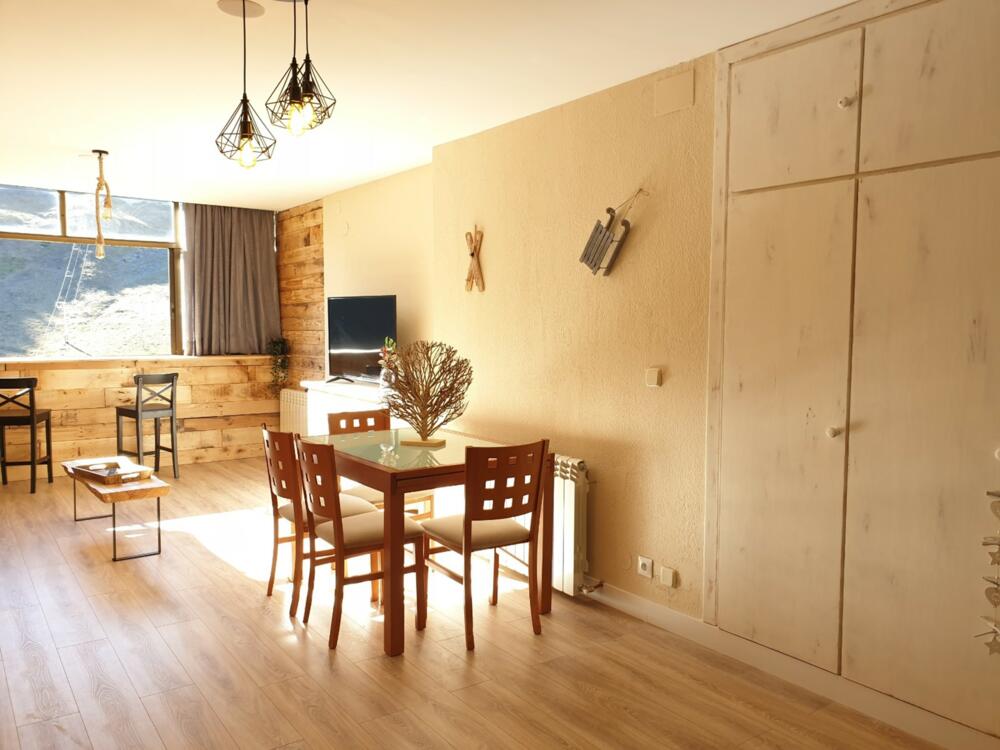1 APARTAMENTO EL SARRIO Piso  Aisa