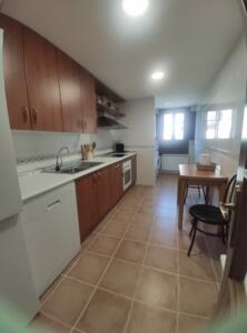 3 CASA FUENDEPLATA Apartamento  Jaca