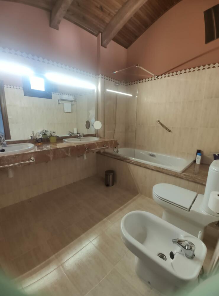 3 CASA FUENDEPLATA Apartamento  Jaca