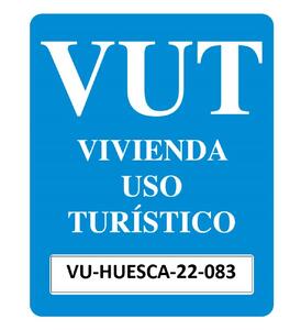 3 CASA FUENDEPLATA Apartamento  Jaca