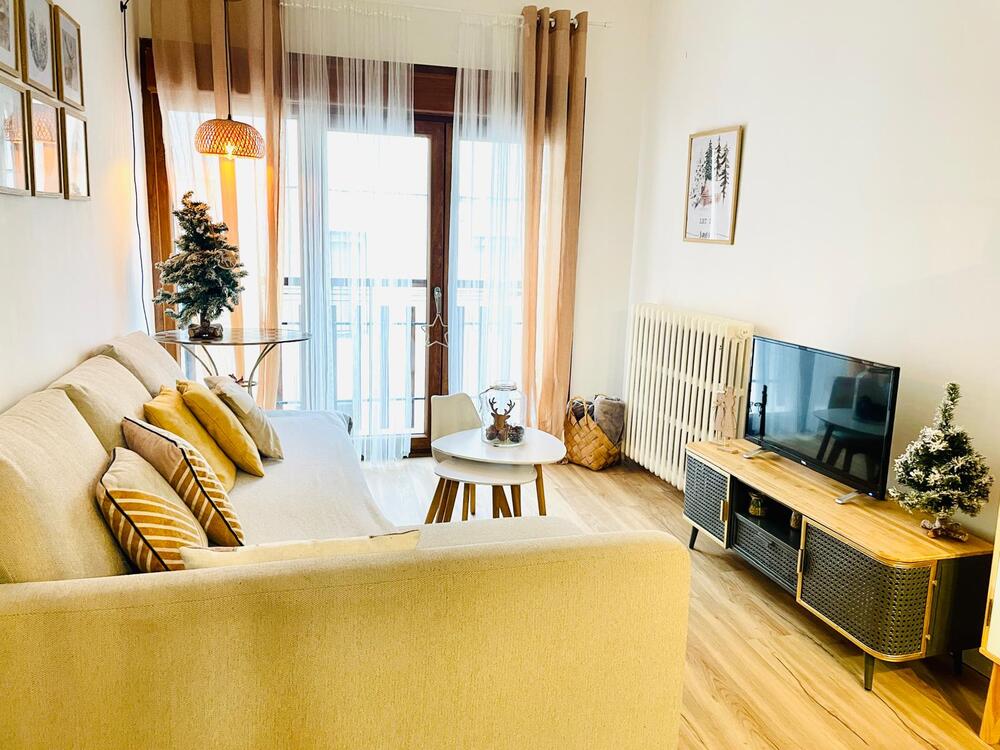 5 CASA MARIETE Apartamento  Villanúa