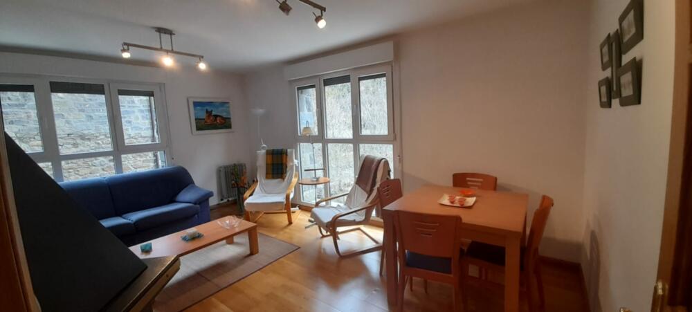 12 APARTAMENTO BUENAVISTA Apartamento  Canfranc
