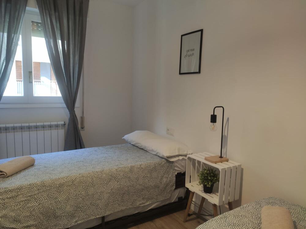 18 APARTAMENTO CAMEROS Apartamento  Jaca