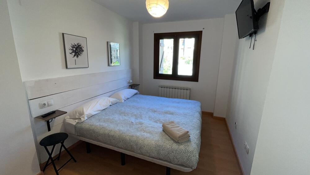 20 APARTAMENTO EL ROBLE Apartamento  Villanúa